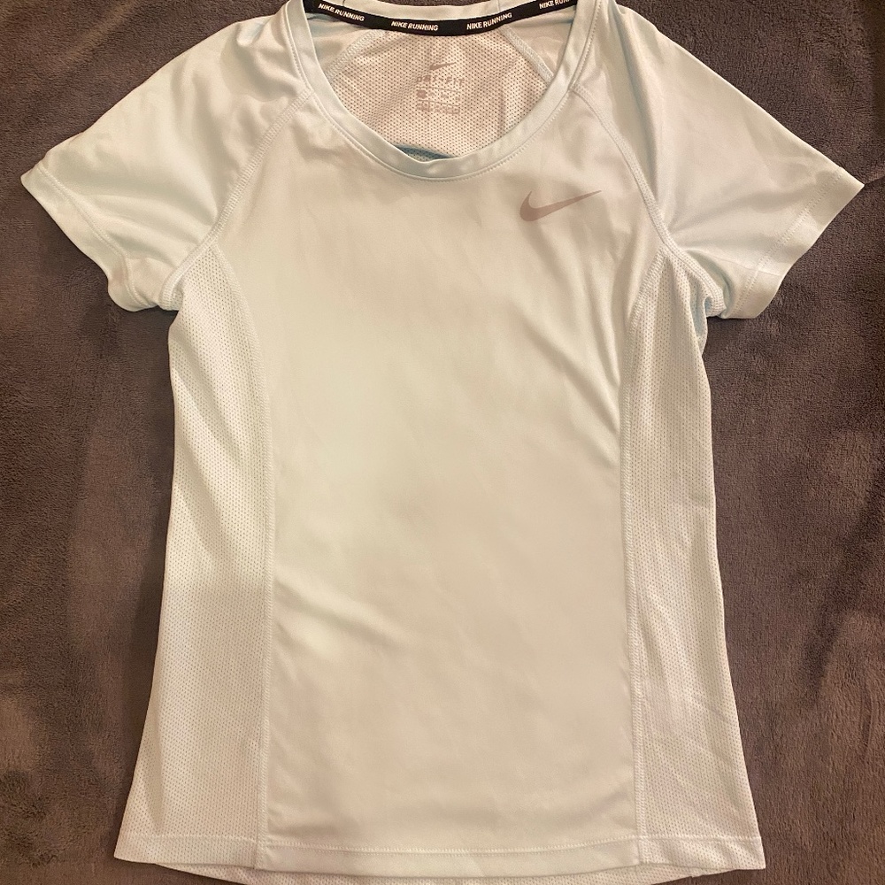 Nike Women's Running Short Sleeve DRI-FIT Shirt